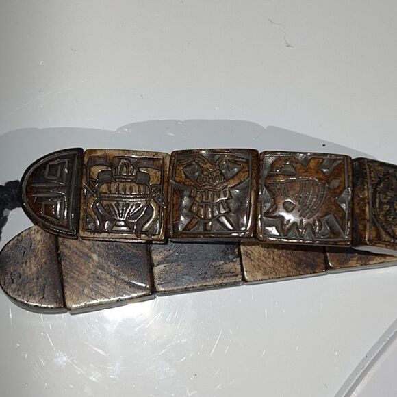 Carved 8 Stone Tile Bracelet - Picture 7 of 11